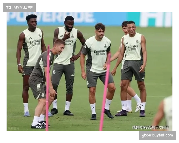 贡萨洛加西亚顶替姆巴佩首发破门 阿韦洛亚轮换策略见效 贡萨洛加西亚顶替姆巴佩首发破门 阿韦洛亚轮换策略见效